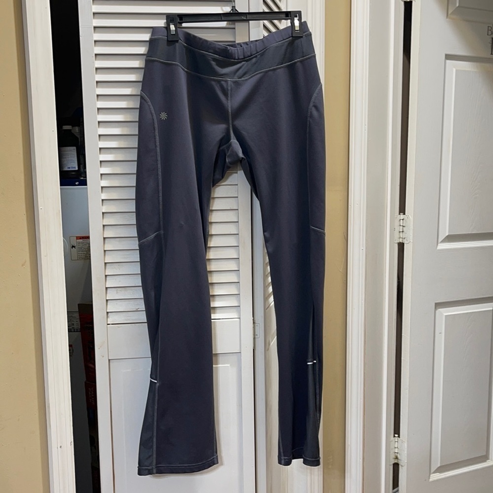 ATHLETA WORK OUT PANTS A7